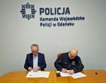 250 tysięcy zł dla projektu edukacyjnego pod nazwą "Bezpieczny nastolatek w świecie cyfrowym"