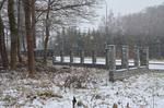 Skradzione metalowe przęsła z cmentarza w Widzinie. Wójt gminy Kobylnica przeznaczył 5 tys. zł nagrody za wskazanie sprawcy