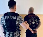 Poszukiwanego nie było, ale były narkotyki. Policjanci zatrzymali 43-latka ze Słupska.