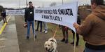 Mieszkańcy Korzybia protestują. Domagają się większej liczby połączeń i dłuższych taborów [POSŁUCHAJ]