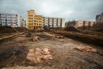 Stary Rynek w Słupsku rozkopany. Trwają prace archeologiczne