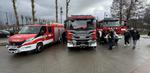Dziesięć nowych pojazdów dla jednostek OSP w regionie. Wozy pokazane w Kobylnicy