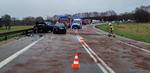 Wypadek na DK6. Czołowe zderzenie za Pogorzelicami. Dwie osoby w szpitalu