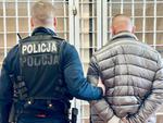 Chciał sprzedać fałszywe 200 euro, a do tego był poszukiwany