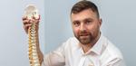 Osteopata radzi, jak dbać o kręgosłup i co robić, gdy poczujemy ból [NA ZDROWIE]