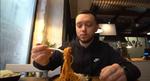 Książulo w Słupsku. Muala? Znany miłośnik kebabów i jutuber sprawdzał, co jadają słupszczanie