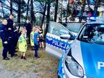Już wkrótce wakacje! Słupska policja podpowiada dzieciom, jak spędzić je bezpiecznie