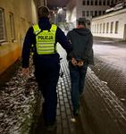Pijany z zakazem prowadzenia pojazdów i narkotykami w kieszeni. Policjanci Podsumowują ostatni weekend. Skontrolowano blisko 200 kierujących.