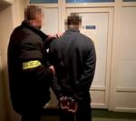 Kolumbijczyk zatrzymany za przywłaszczenie portfela z dokumentami i próbę płatności cudzą kartą w sklepie